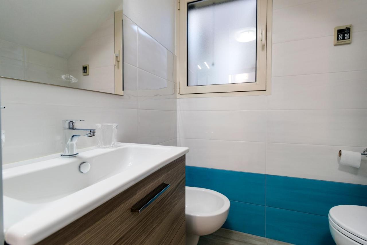 Camera Con Bagno Villa Isabel Cala Gonone Exteriör bild
